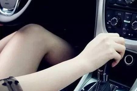 女生说空挡滑行什么意思