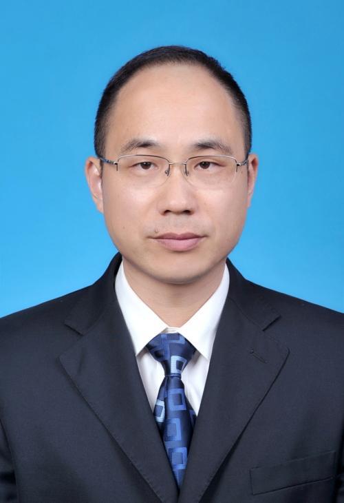 1999年出去的人到2006年多大