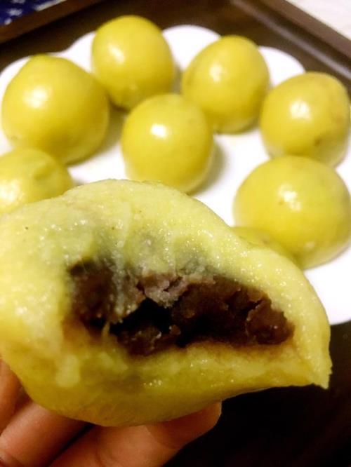 冻粘豆包是生的还是熟的