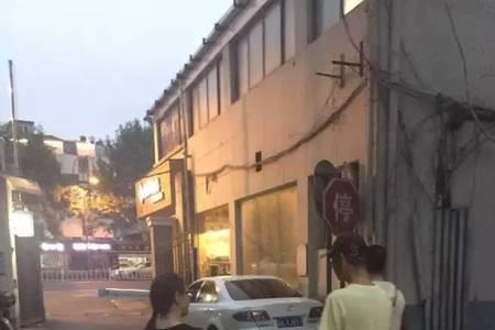 如何镇住邻居小人