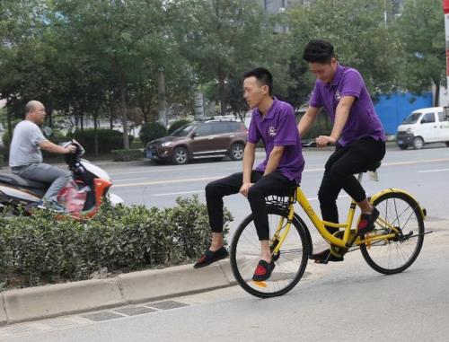 挂两个小黄车会被限流吗