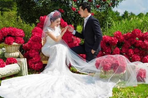 女儿结婚妈妈唱给女儿的歌