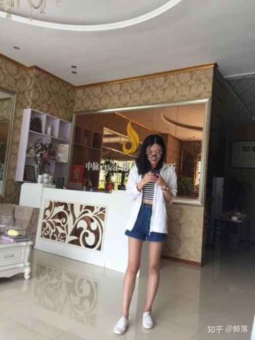165的女生为什么看着很高