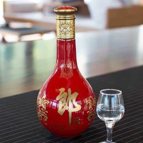 郞酒酒瓶材料是什么
