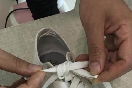 鞋带蝴蝶结系法