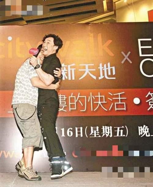 举高高的那首歌叫什么