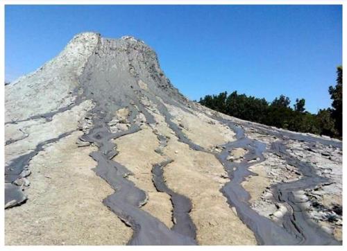 火山泥石流温度高吗