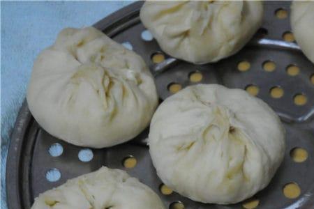 肉三鲜小笼包的做法