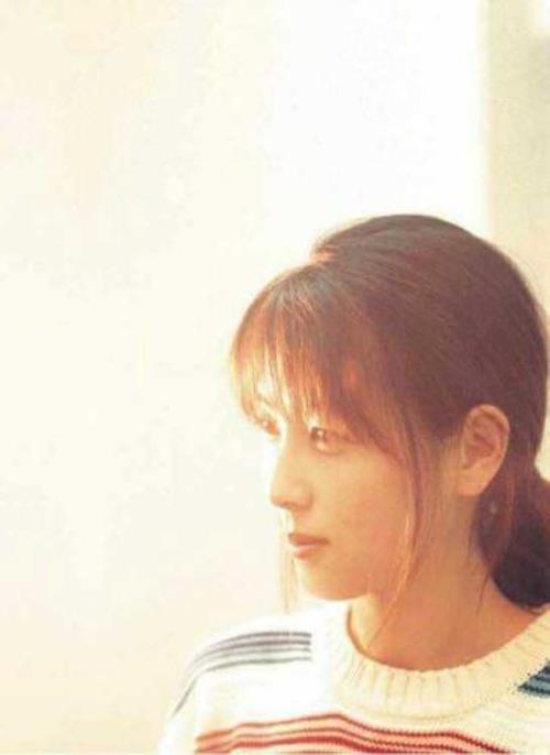 介绍一下坂井泉水