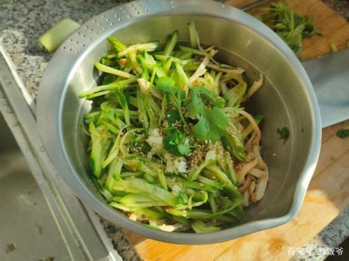 红醋可以凉拌菜吗