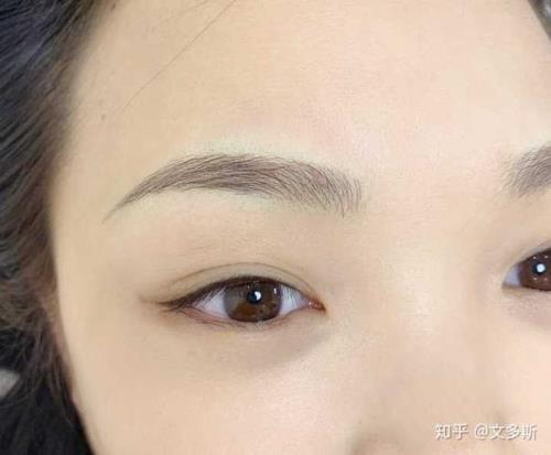 纹眉一万多正常吗