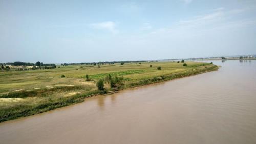 黄河在这儿转了个弯结局