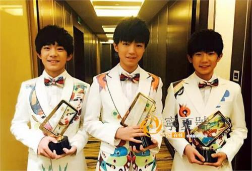 tfboys为什么被叫做掏粪男孩