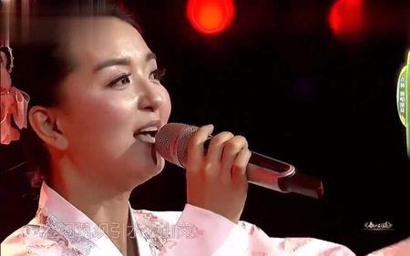太阳下山女声版原唱