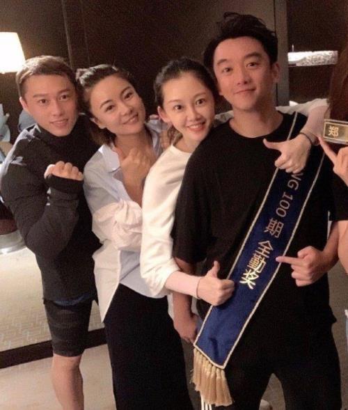 郑恺和苗苗怎么认识的