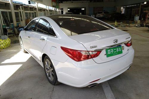 现代索纳塔24什么意思