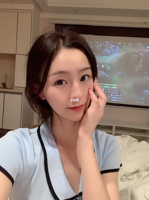 女生在家的真实状态