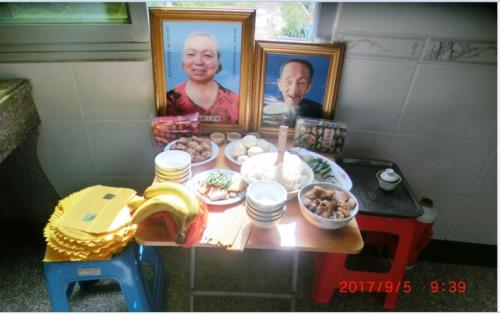 中元节请祖先吃饭菜怎样摆