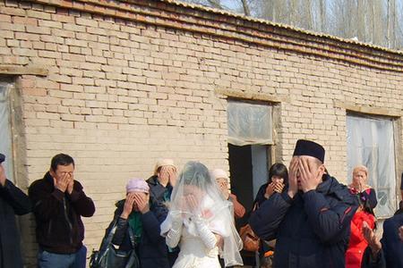 回族几岁结婚