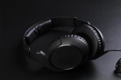 有线耳机一个有声另一个声很小