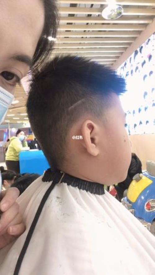 男童理发教程简单好看