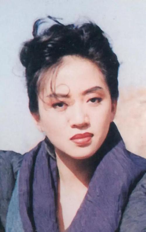 梅艳芳，为什么叫梅十八