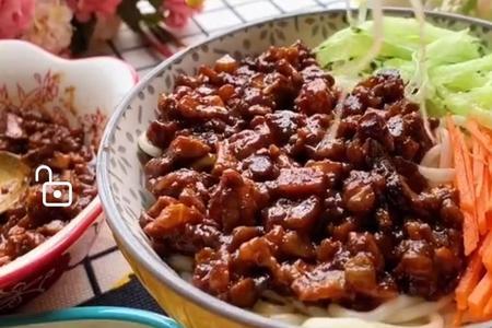 炸酱面胡萝卜丝需要炒一下吗