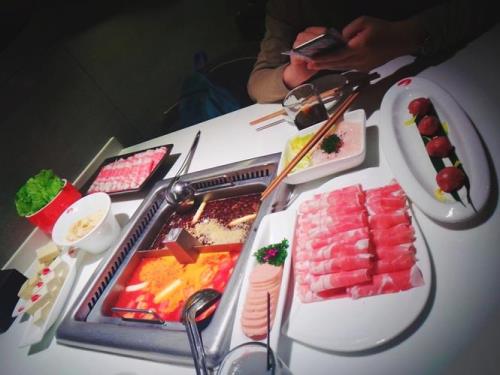 泰安合胜广场海底捞能堂食吗