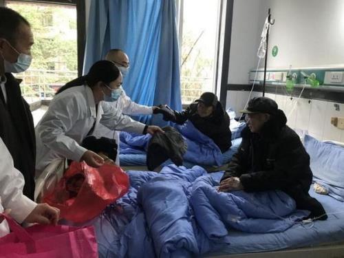 住院需要带换洗衣服吗