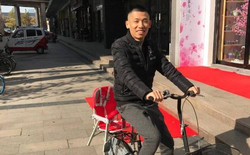 旭旭宝宝旗下多少艺人