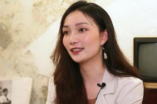 怎么和性格太轴的女孩接触
