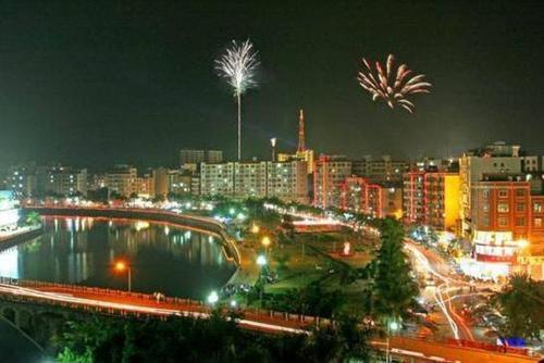 广东信宜属于哪个市