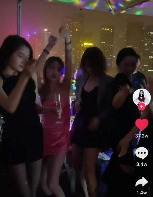 为什么在夜店拍照摄像头会坏