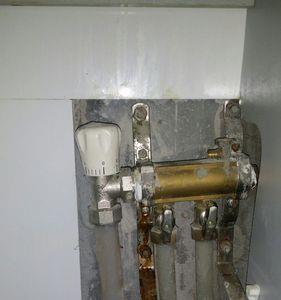 地暖进水阀门开关方向反了