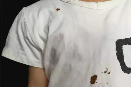 洗完澡穿脏衣服身上会脏吗