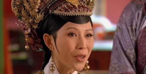 皇后的妈妈怎么称呼，急用