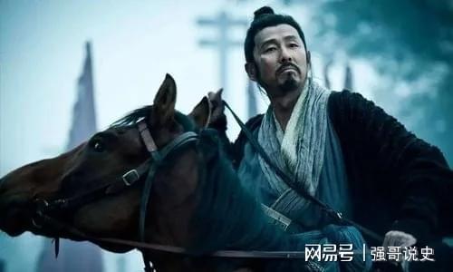 俯首称臣是什么意思