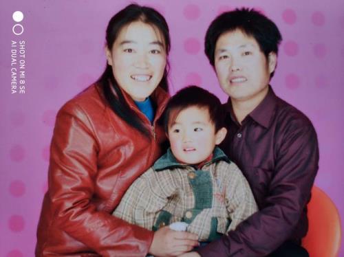 2007年出生今年满15周岁了