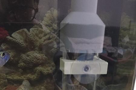 鱼缸水发白雾蒙蒙的鱼扎堆