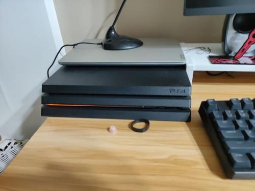ps4pro有几个版本