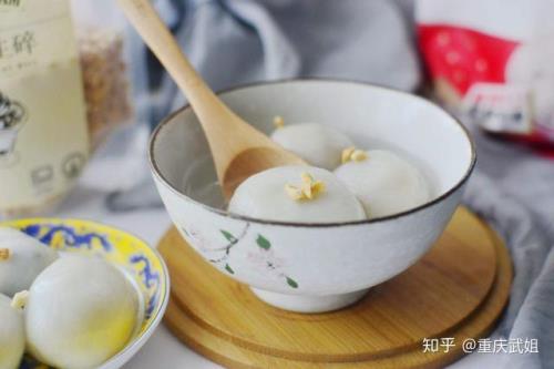 南方人坐月子吃汤圆吗