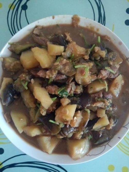 怎样做茄子炖土豆好吃