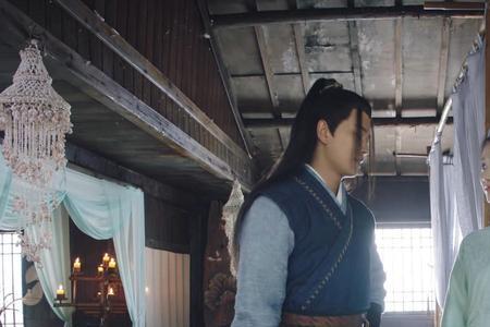 婉婳孤无朋意思