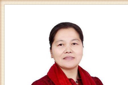 名字带娥的名人
