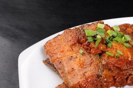 酥鱼冻的正宗做法和配方