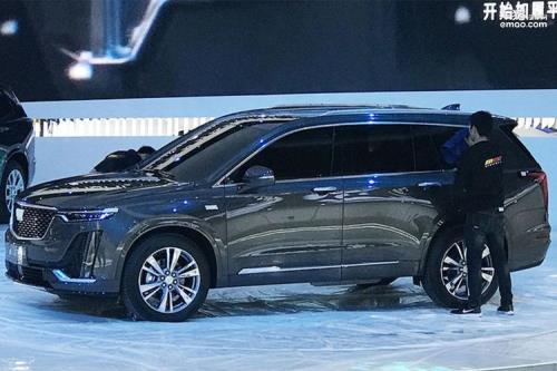 凯迪拉克七座suv