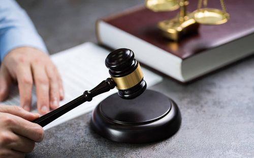 律师有权限查被告人的财产吗