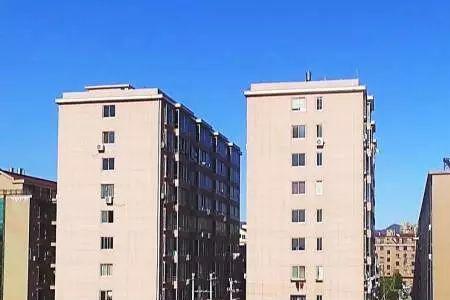 工业用地上建的住宅能不能买