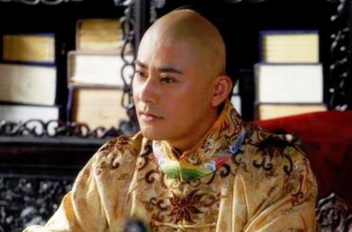 康熙总共有几个老婆