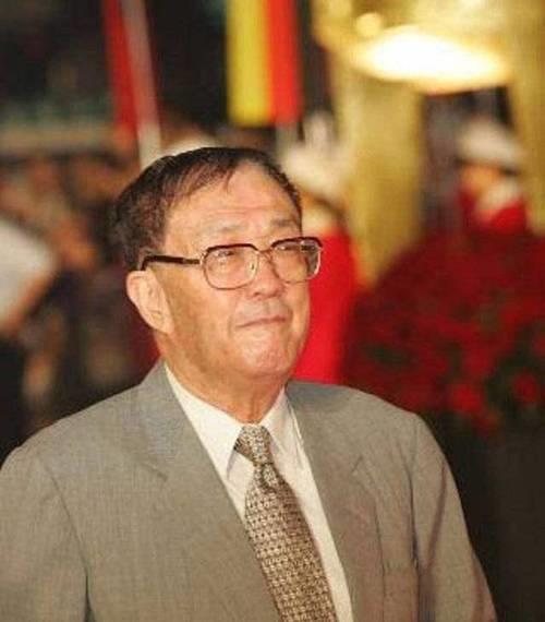 导演谢晋有几个儿子